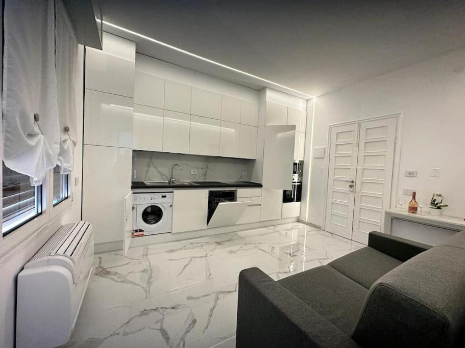 Suite Aurora Luxury In The Center Of San Remo Buitenkant foto