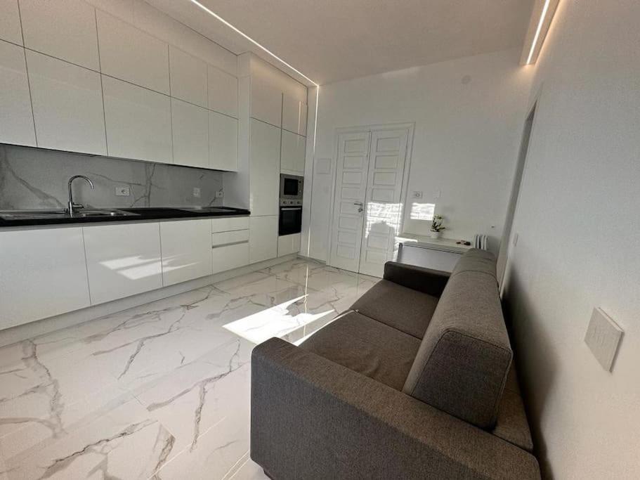 Suite Aurora Luxury In The Center Of San Remo Buitenkant foto