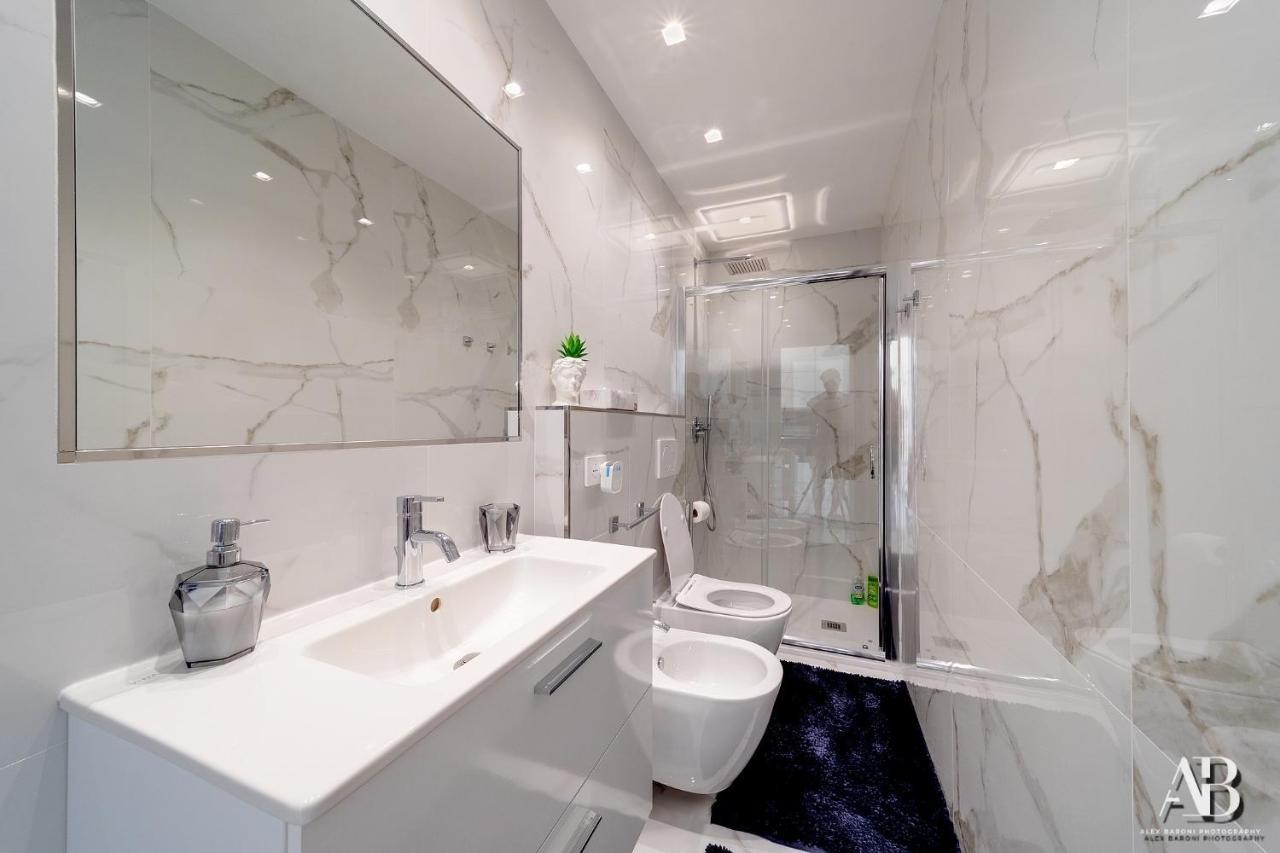 Suite Aurora Luxury In The Center Of San Remo Buitenkant foto