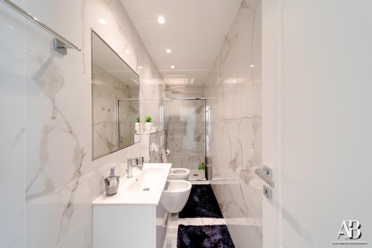 Suite Aurora Luxury In The Center Of San Remo Buitenkant foto