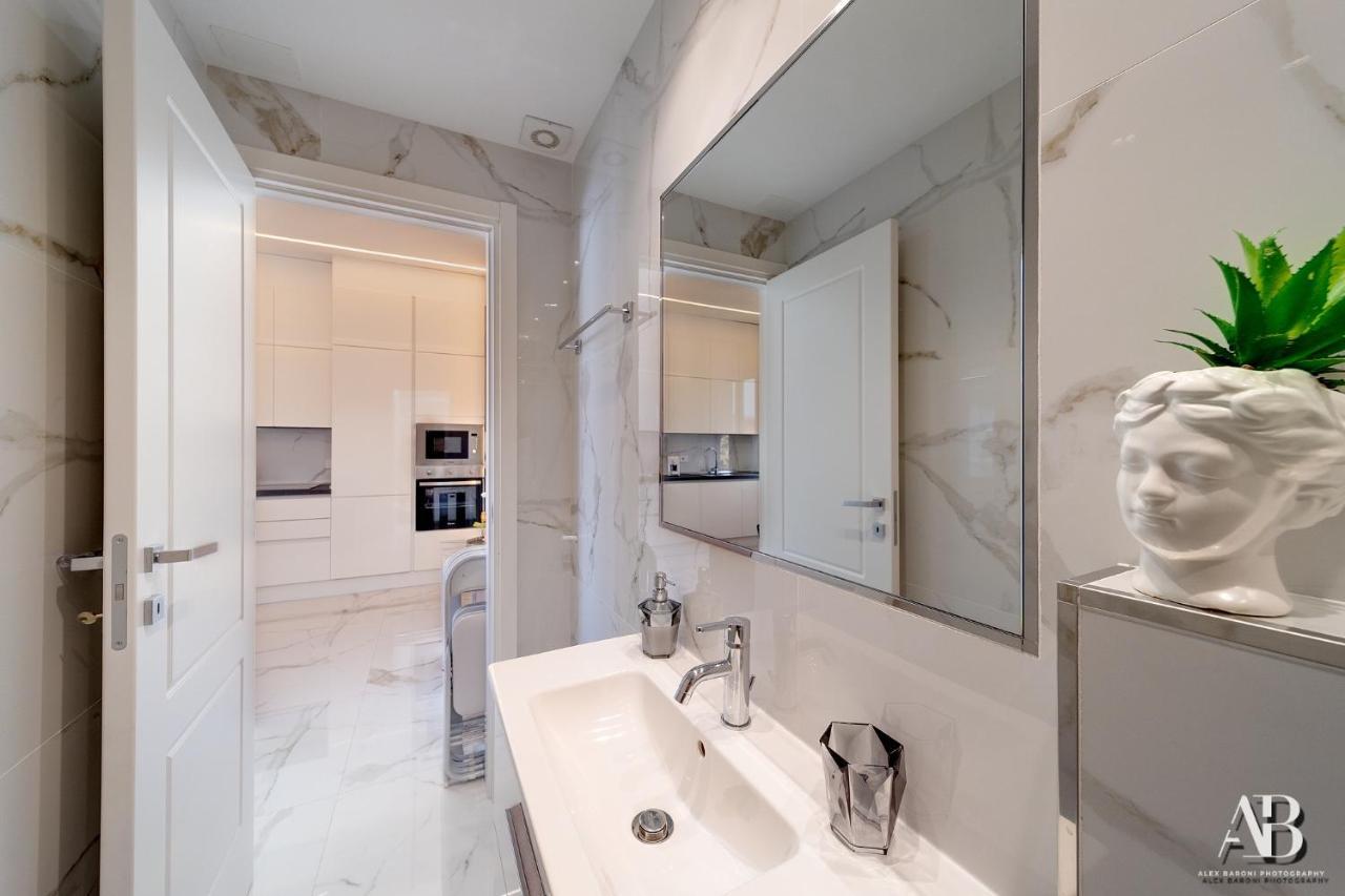 Suite Aurora Luxury In The Center Of San Remo Buitenkant foto