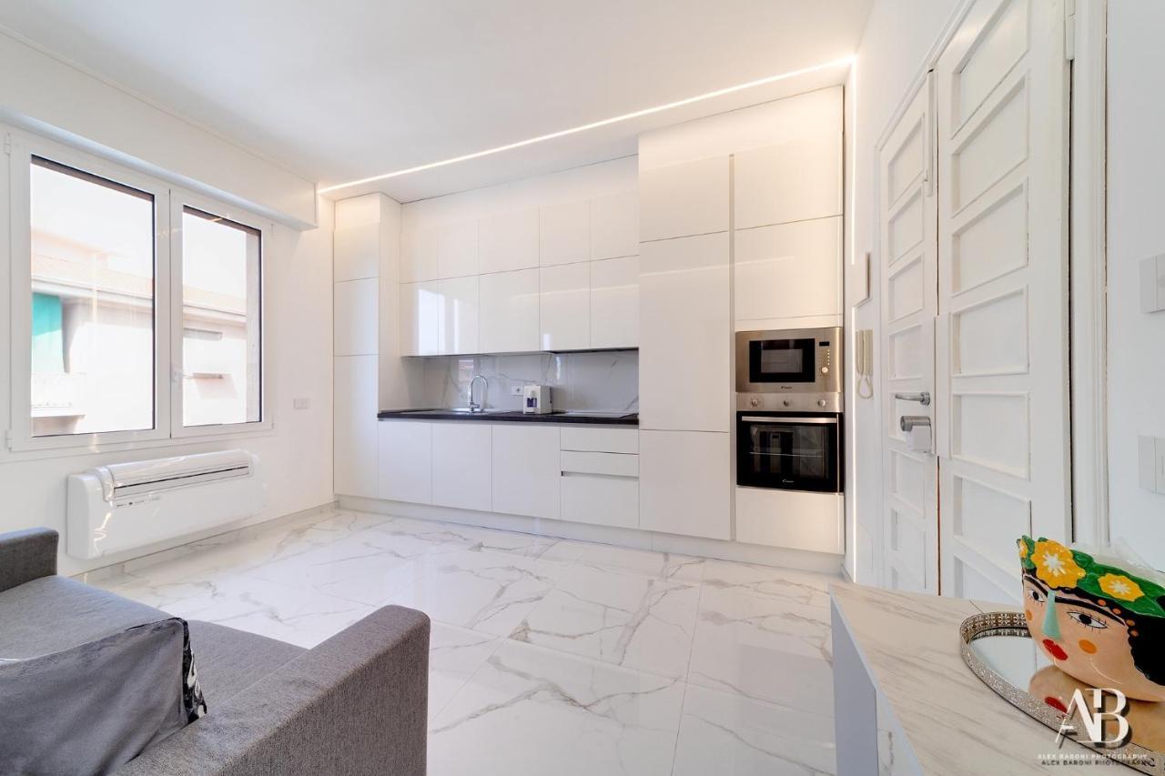 Suite Aurora Luxury In The Center Of San Remo Buitenkant foto