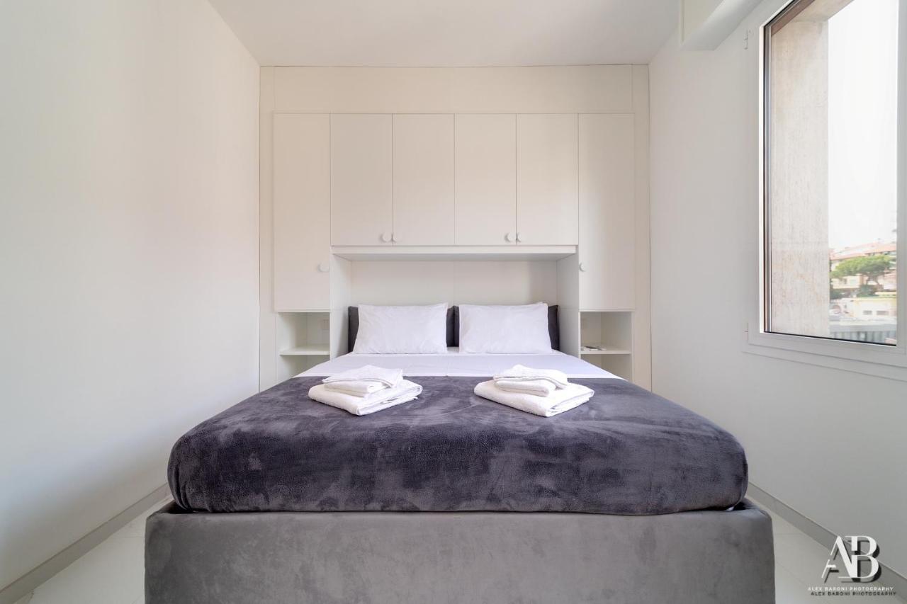 Suite Aurora Luxury In The Center Of San Remo Buitenkant foto